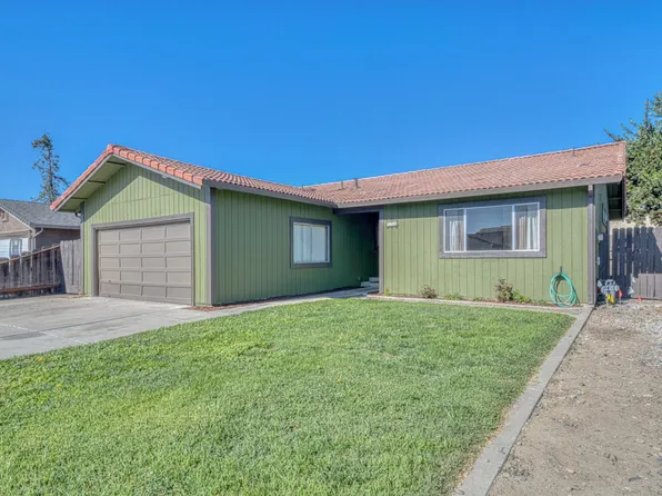 290 Carnoble Dr, Hollister, CA 95023