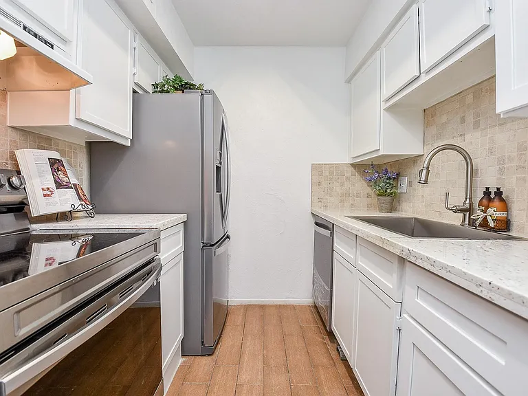 5000 Milwee St #74 — Photo 9