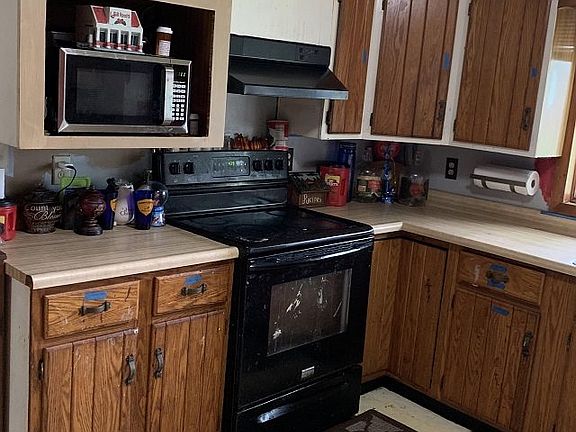 4th image of 406 Ross St