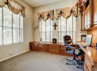 640 Westborough Ln, Riverside, CA 92506