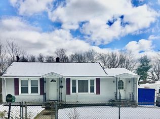 115 Honora Ave, Dracut, MA 01826