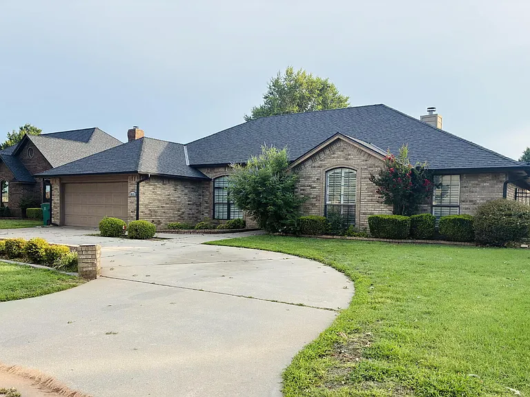 9912 Birkenhead Ct — Photo 2