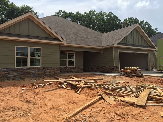 1st image of 2709 E Point Way
