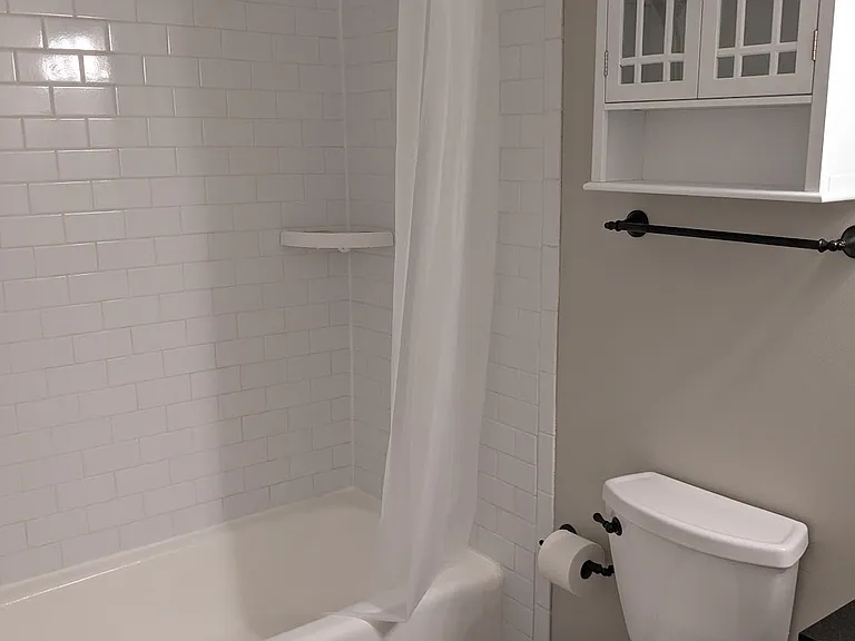 1403 Northgate Sq #32 — Photo 33