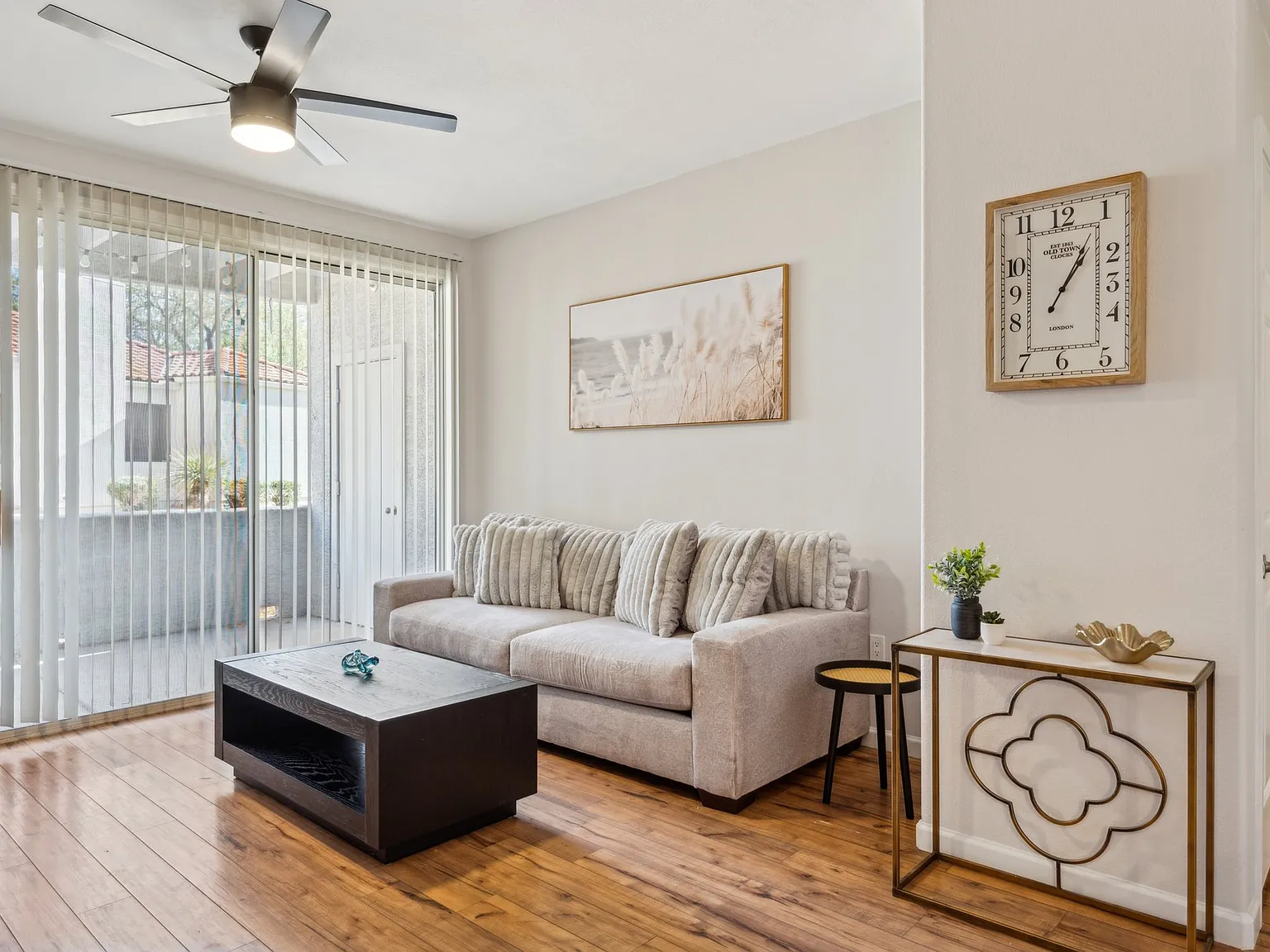 1 bed, 731 sqft, $1,750 — Photo 4