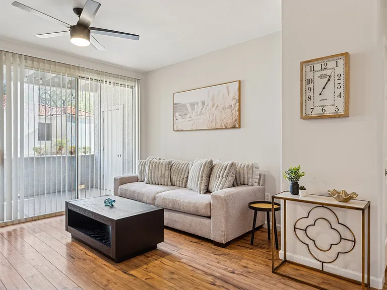 11375 E Sahuaro Dr #1087 — Photo 4