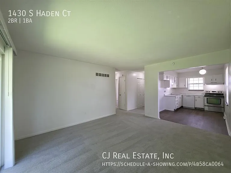 1430 S Haden Ct — Photo 4