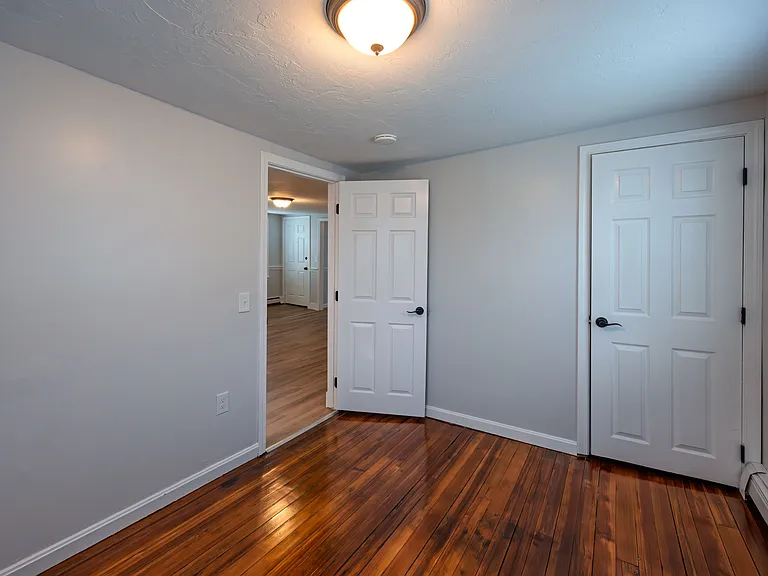 20 Forest Avenue Ct #3 — Photo 9