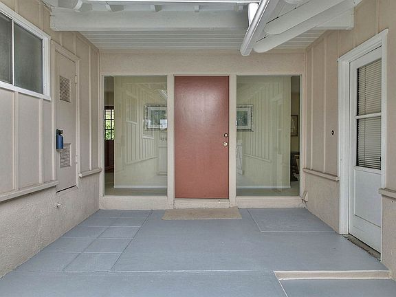 Courtyard Entry