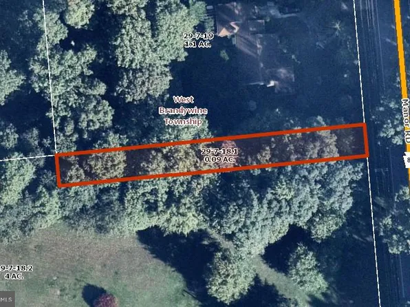 2738 Manor Rd, Coatesville, PA 19320