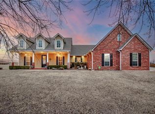 863 County Street 2921, Tuttle, OK 73089