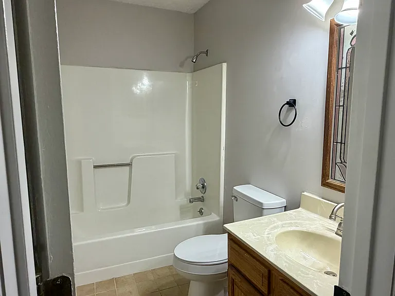 175 Highland Cir — Photo 24