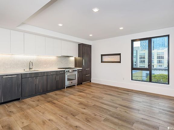 4th image of 1288 Howard St #208