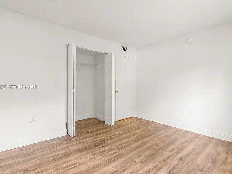 4205 N University Dr #205 — Photo 15