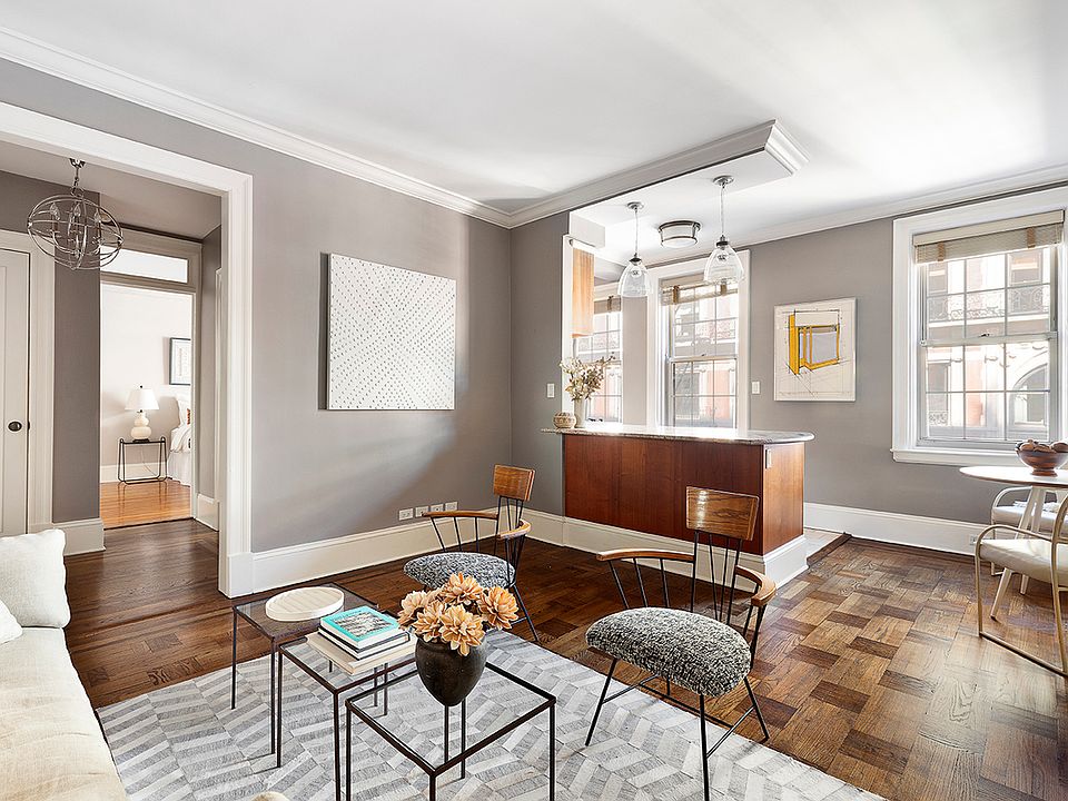 1st image of 41 5th Ave APT 10D