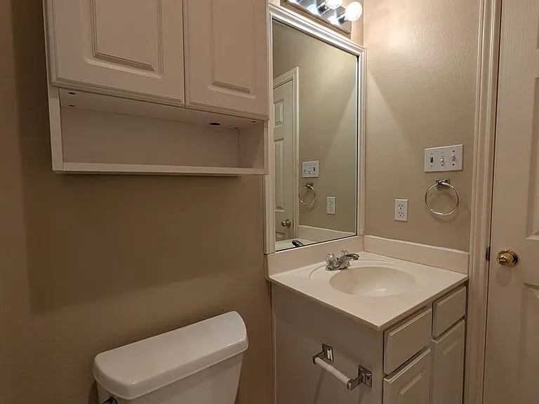 947 River Rock — Photo 28