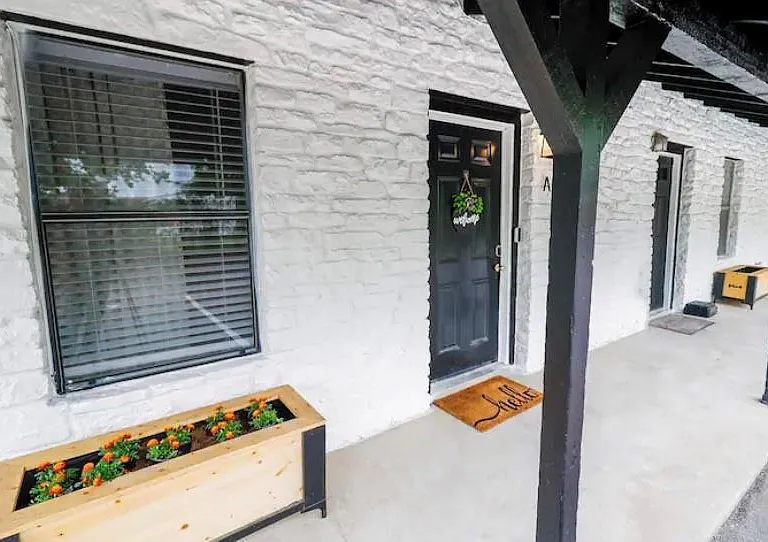200 Laurel Dr #A — Photo 9