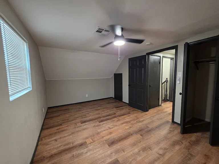 641 Redstone Ave — Photo 25