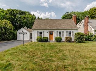 63 Abbey Ave, Warwick, RI 02888