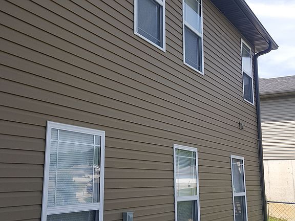 5th image of 4016 Westminister Dr