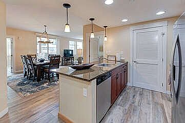4th image of 580 Winter Park Dr #4575