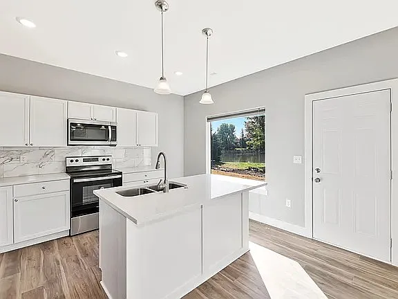 7502 E 36th St N #100 — Photo 3