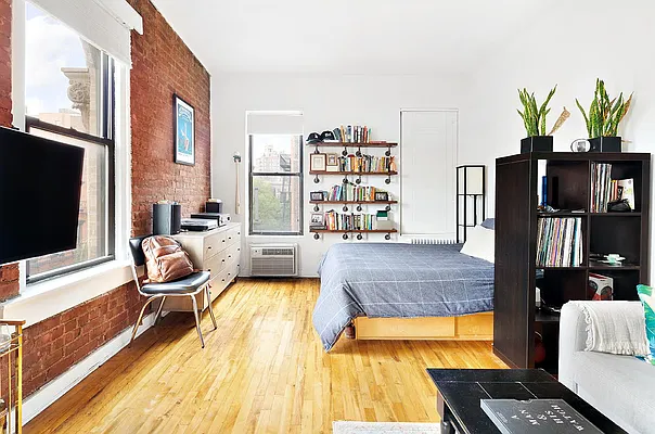 Rented by Compass | media 8