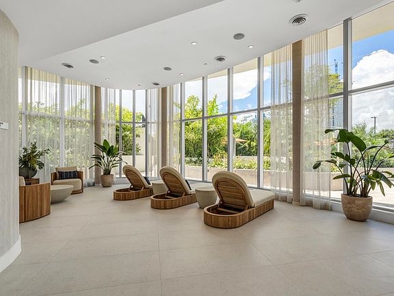 3rd image of 700 NE 24th St #1055