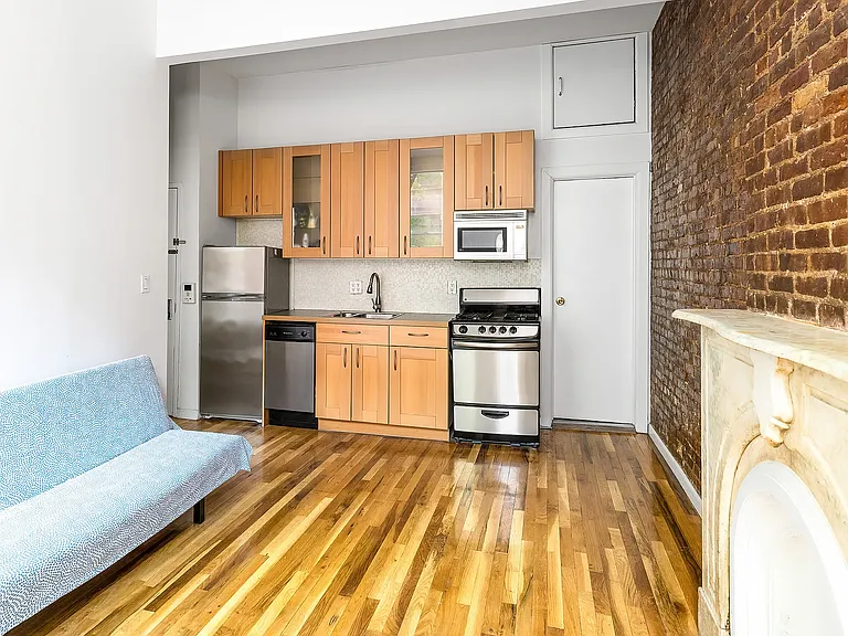 5 Bleecker St #3F — Photo 2
