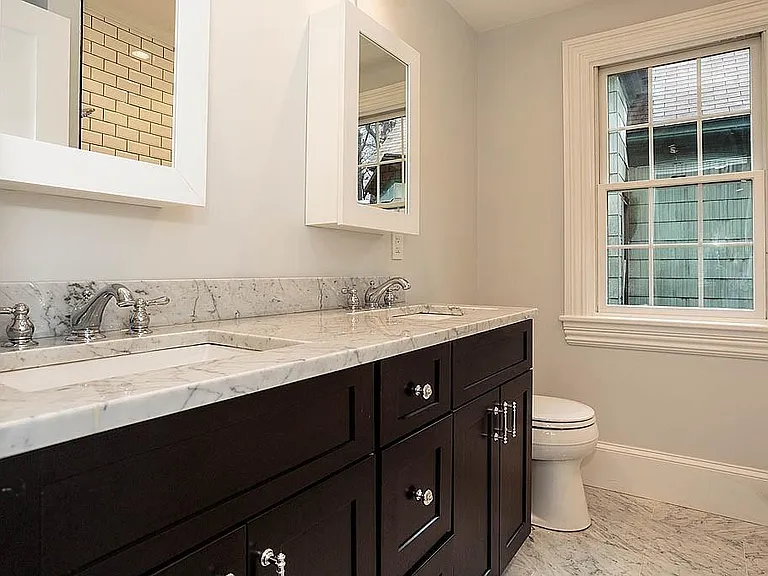 22 Thwing St #2 — Photo 15
