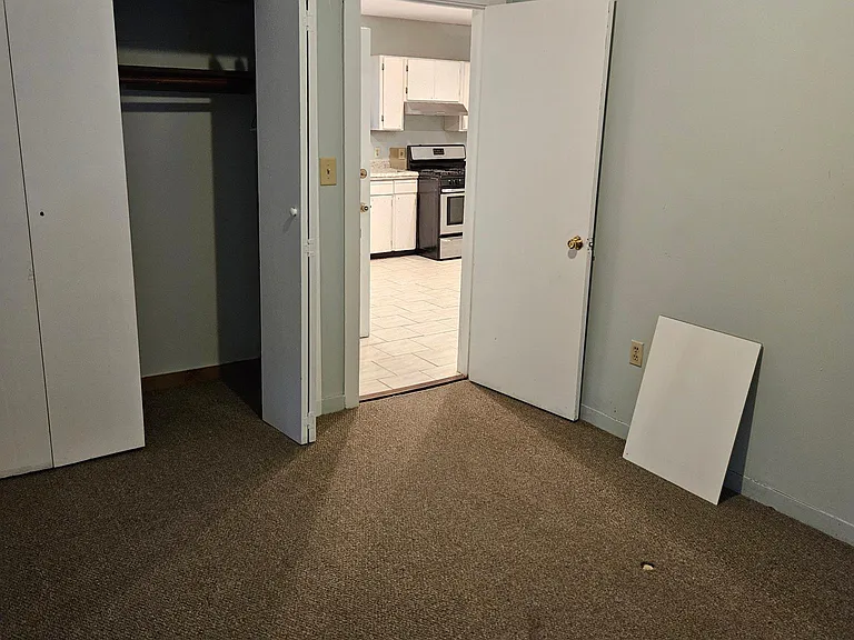 108 Lyme St #2 — Photo 5