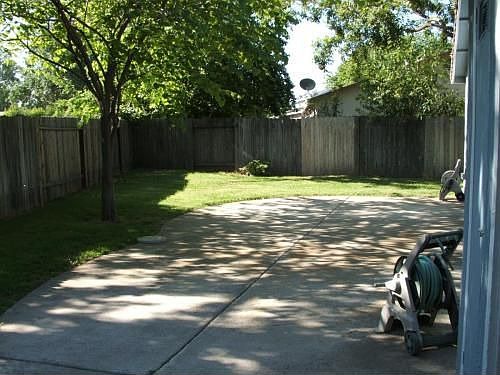 4th image of 2874 Carberry Way