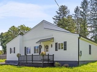 9 Davis Ter, Newton, NJ 07860