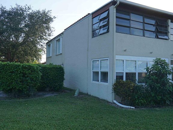 4th image of 2601 Boundbrook Boulevard #206