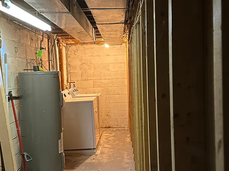 806 Whitpain Hls — Photo 11