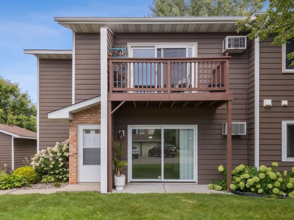 4478 Cinnamon Ridge Trl #A, Eagan, MN 55122