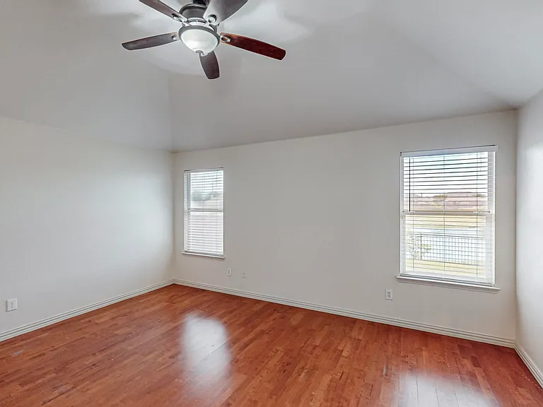 11501 Lauren Way — Photo 12