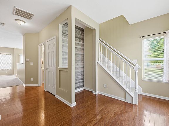 5th image of 731 Park Ct #4106