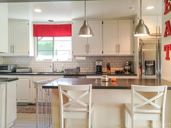 4th image of 14600 La Maida St