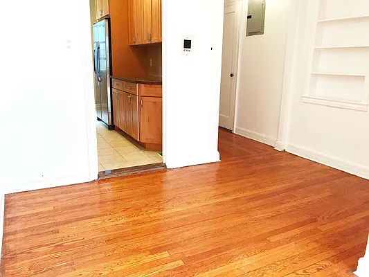 Rented by NY Space Finders Inc. | media 39