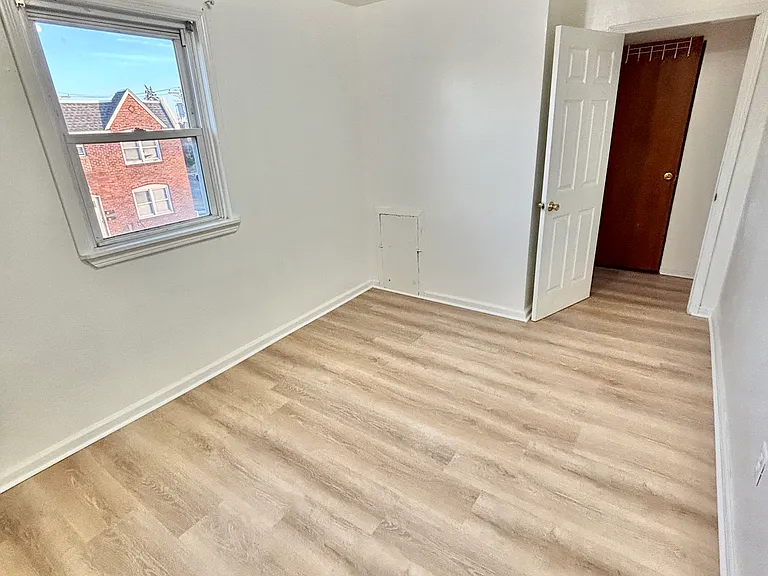 1515 Tyson Ave #3 — Photo 13