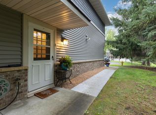 14210 44th Pl N APT 1, Plymouth, MN 55446