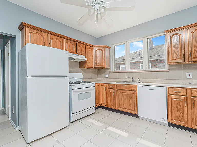 14 Macfarland Ave #2 — Photo 15