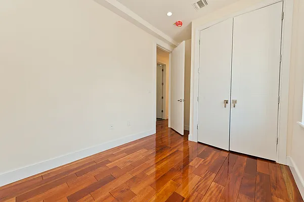 Rented by Compass | media 6