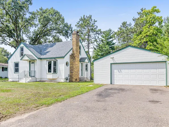 6606 Brookview Dr NE, Fridley, MN 55432