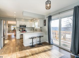 3 Alpine Ter, Sparta, NJ 07871