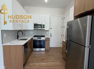 40 Lembeck Ave #103, Jersey City, NJ 07305