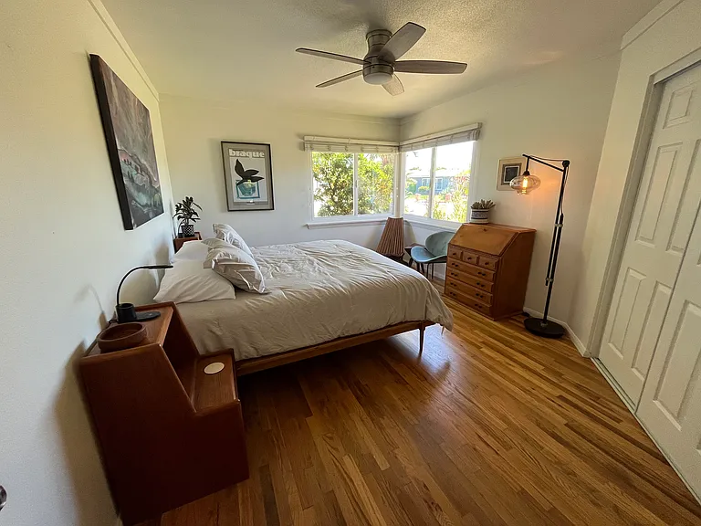 Second bedroom (King bed pictured).