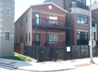 1327 W Walton St, Chicago, IL 60642
