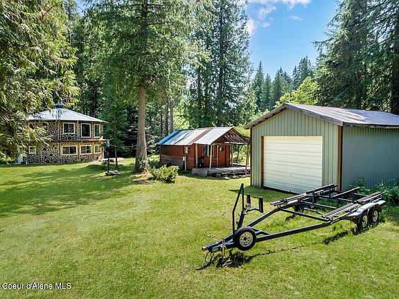 2nd image of 316 Granite Creek Rd